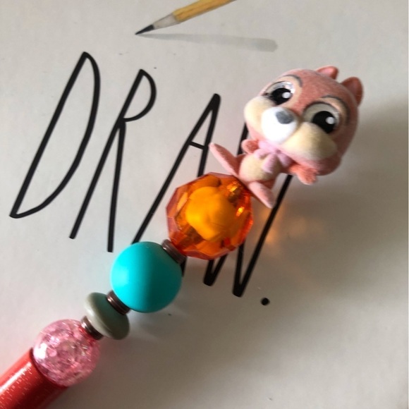 Disney Doorables: Mickey & Friends: Chip handmade beaded pen - Picture 1 of 2